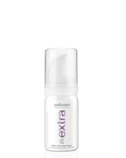 Callusan EXTRA foot foam cream 10% urea for very dry and cracked feet 40 ml