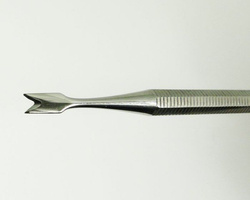 Kopytko metalowe RUCK® aplikator klamry na wrastające paznokcie