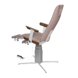 Fotel do pielęgnacji stóp RUCK® SINA z podnośnikiem elektrycznym