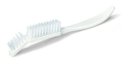 Brush for cleaning medical instruments