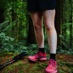 SPORTTAPE Extra Sticky Kinesiology Tape 5 cm x 5 m beżowy